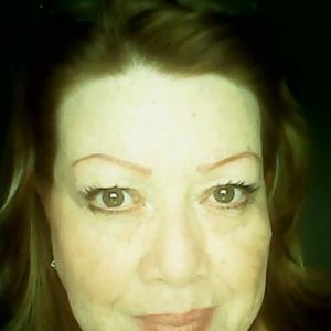 Meet your Posher, Iris